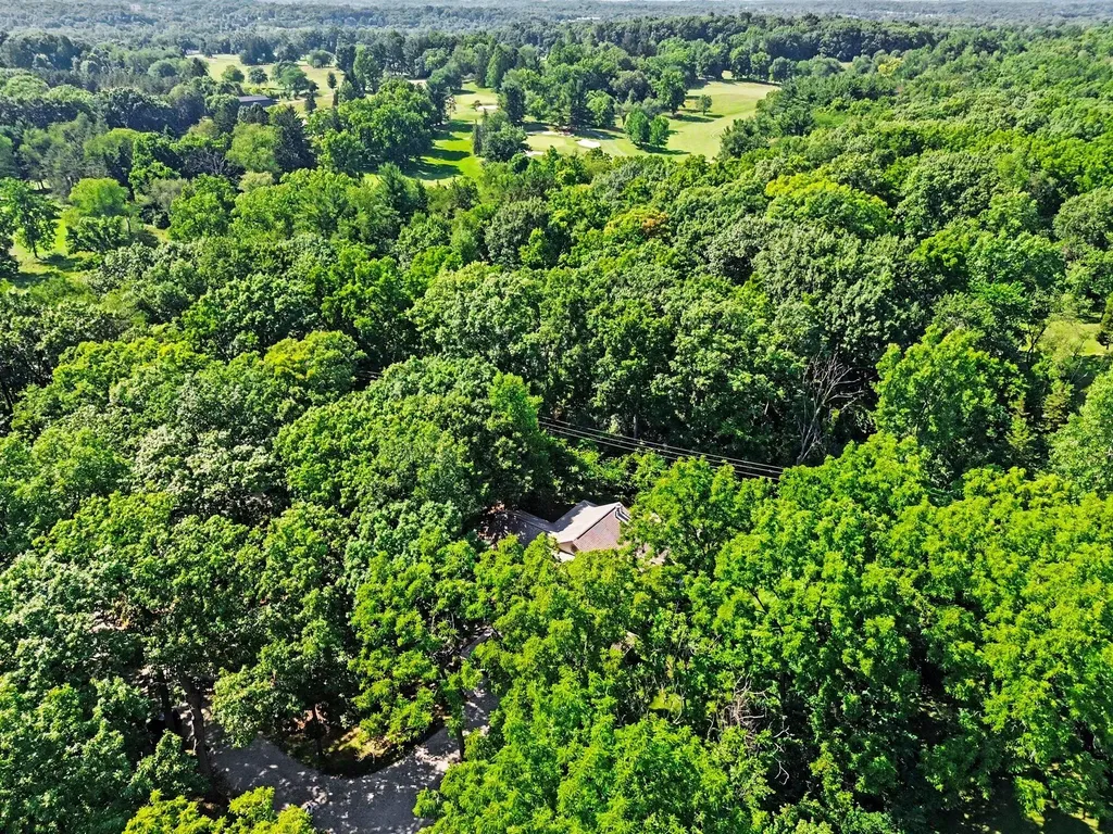 2220 Gale Road Superior Charter Township MI 48105