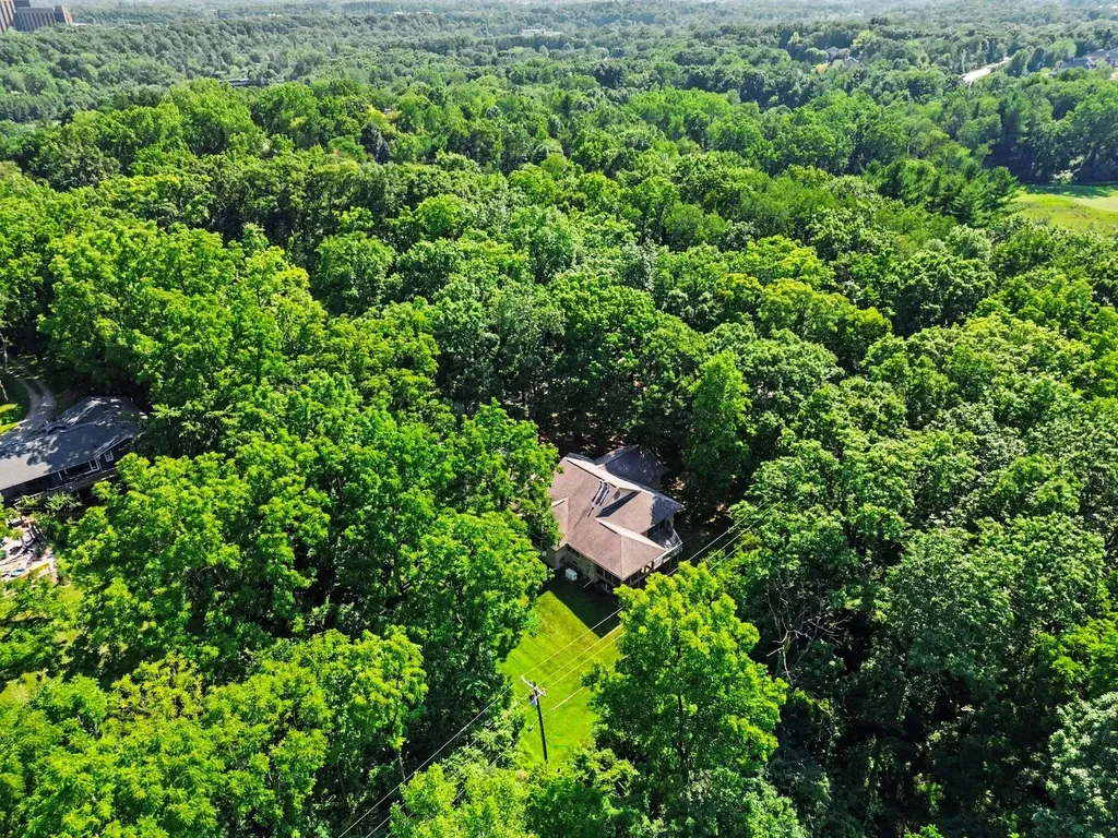 2220 Gale Road Superior Charter Township MI 48105
