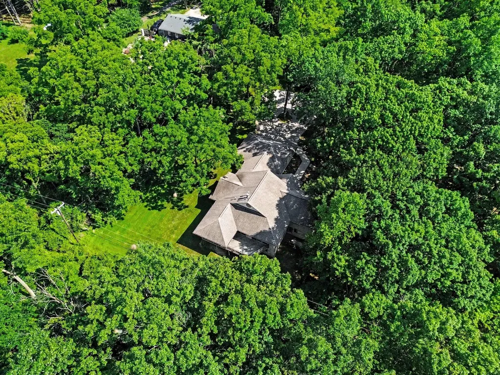 2220 Gale Road Superior Charter Township MI 48105