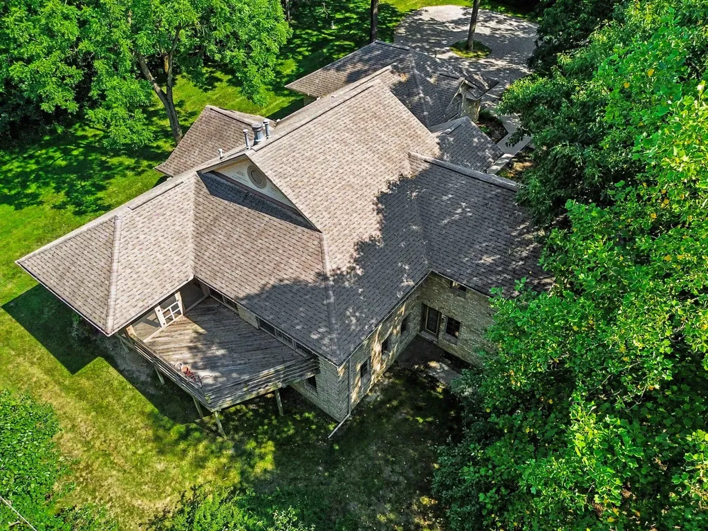 2220 Gale Road Superior Charter Township MI 48105