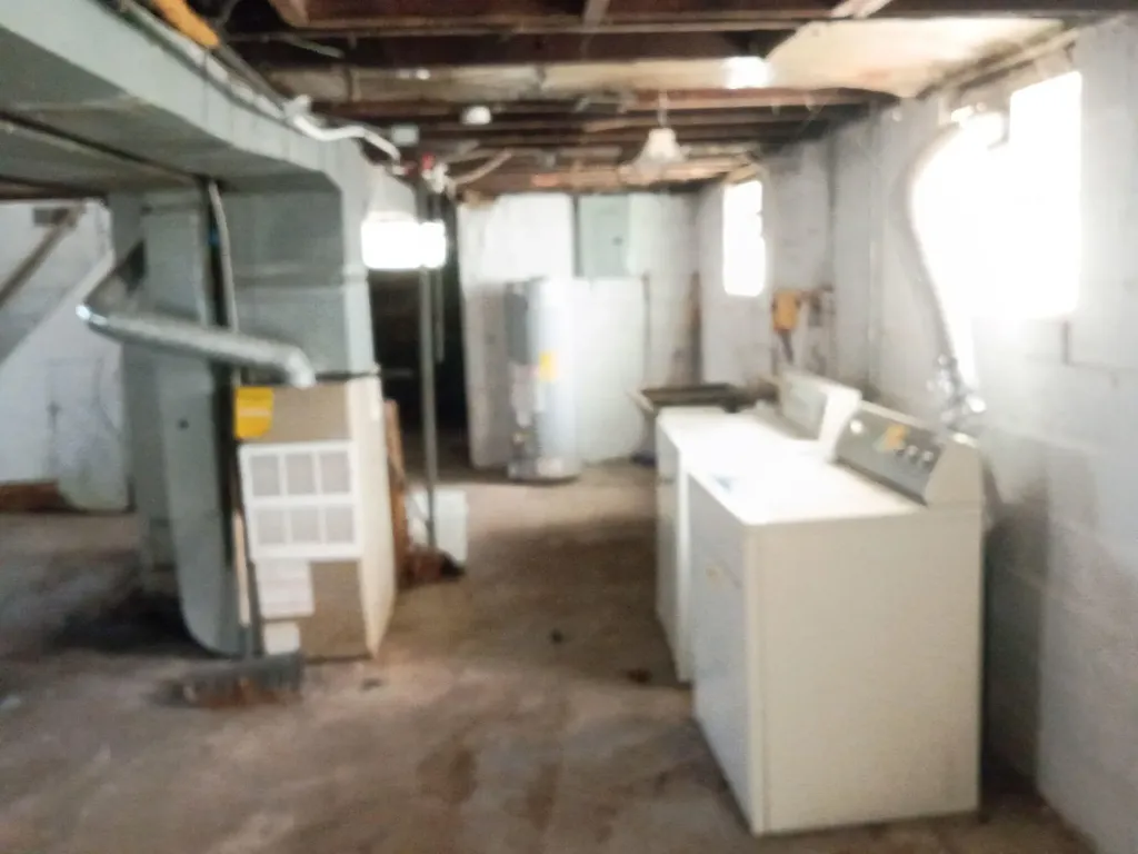 18620 Charest Street Detroit City MI 48234