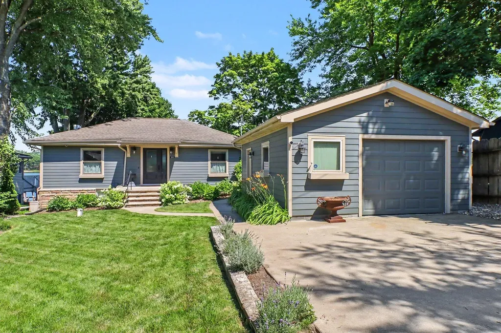 280 Ethyl Drive Cambridge Township MI 49230