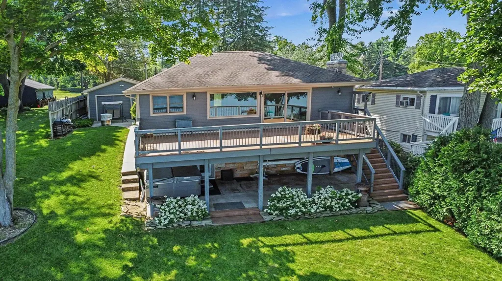280 Ethyl Drive Cambridge Township MI 49230