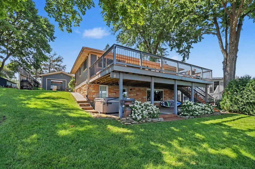 280 Ethyl Drive Cambridge Township MI 49230