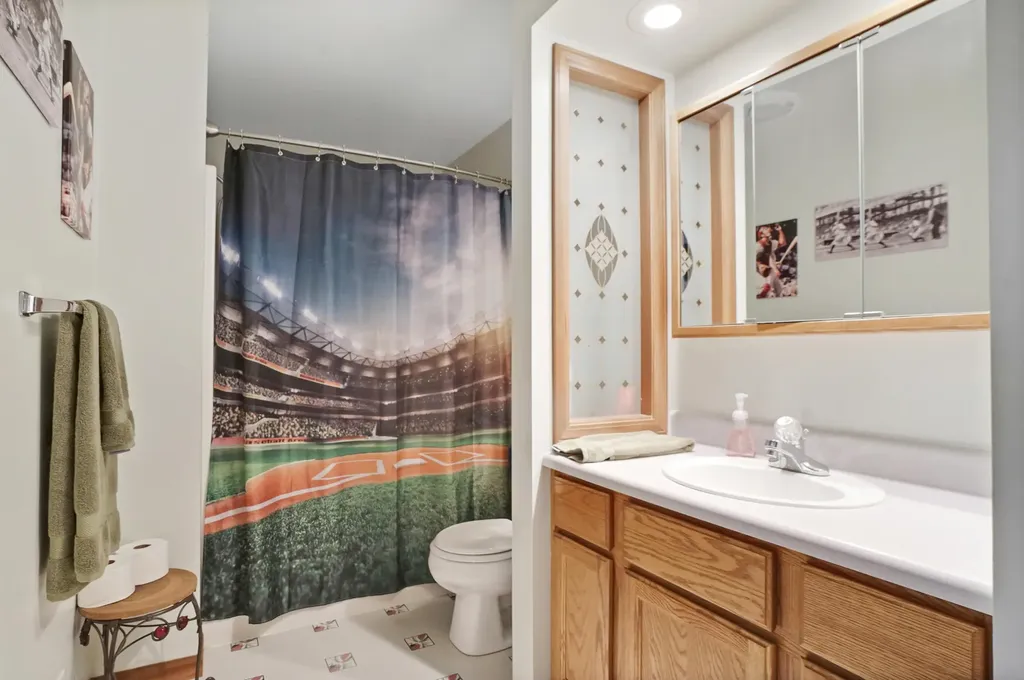 11176 Mcgregor Hamburg Township MI 48169