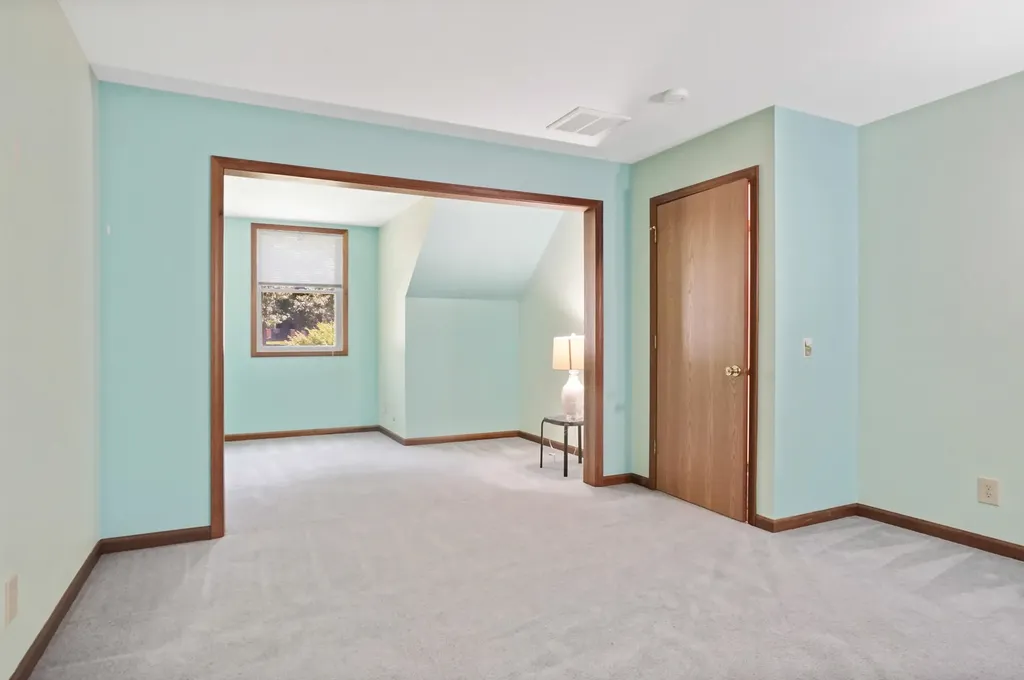 11176 Mcgregor Hamburg Township MI 48169