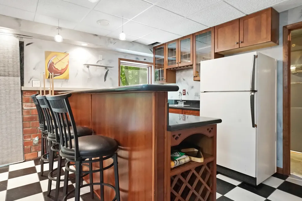 11176 Mcgregor Hamburg Township MI 48169