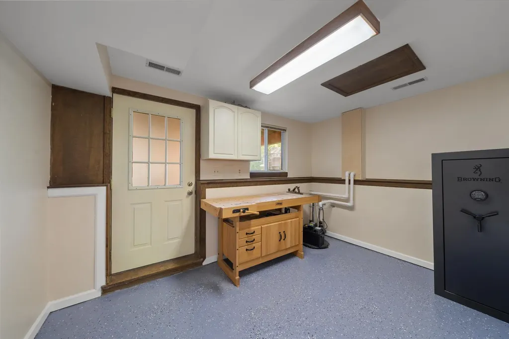 3670 Golfside Road Pittsfield Charter Township MI 48197