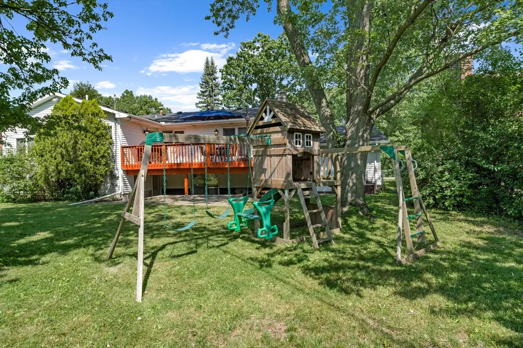 3670 Golfside Road Pittsfield Charter Township MI 48197