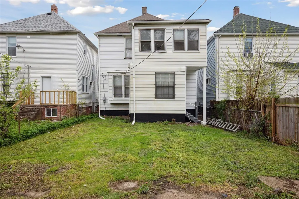 5421 Fischer Street Detroit City MI 48213