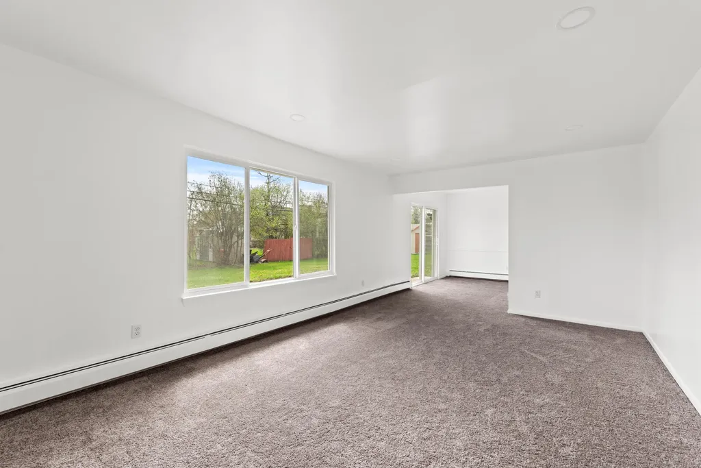 22589 Bell Brook Street Southfield City MI 48034