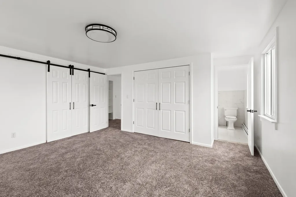 22589 Bell Brook Street Southfield City MI 48034