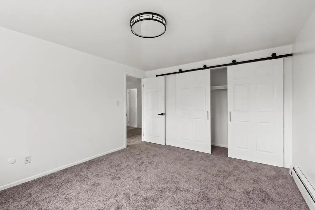 22589 Bell Brook Street Southfield City MI 48034