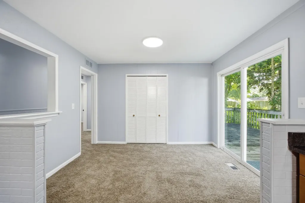 42039 Arthur Street Van Buren Charter Township MI 48111