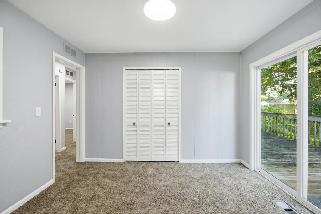 42039 Arthur Street Van Buren Charter Township MI 48111