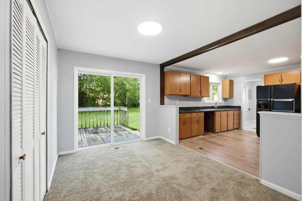 42039 Arthur Street Van Buren Charter Township MI 48111