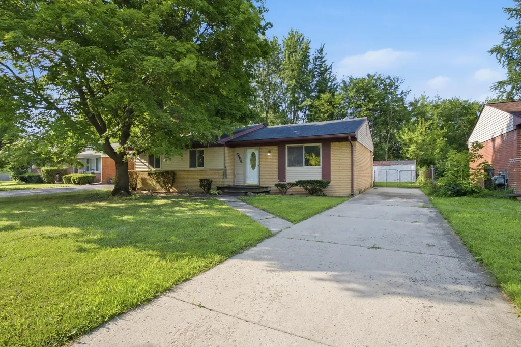 42039 Arthur Street Van Buren Charter Township MI 48111