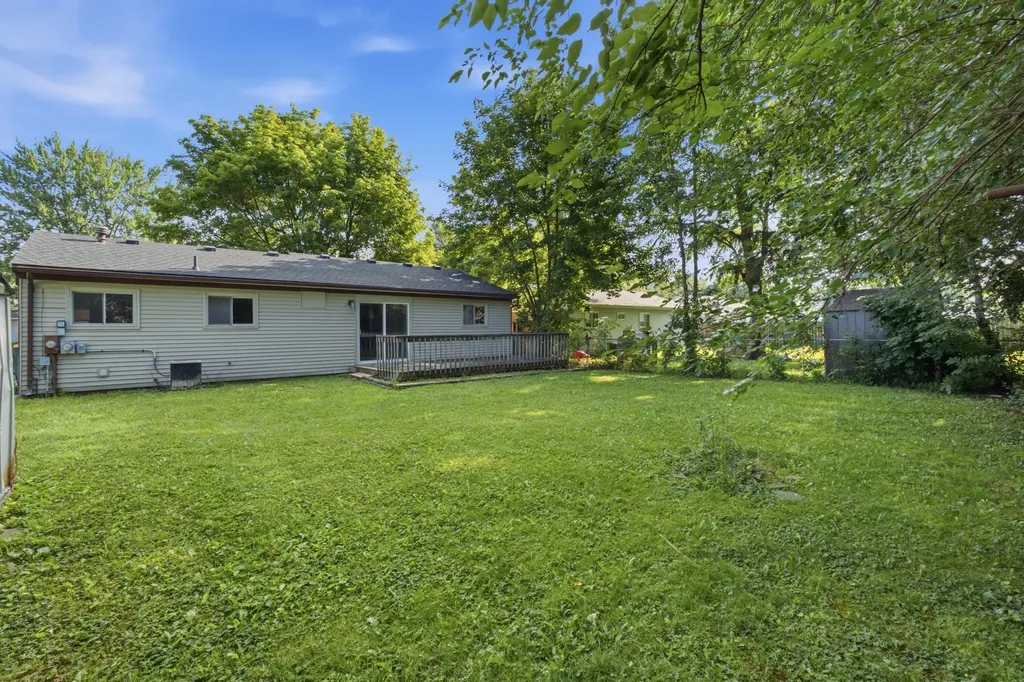 42039 Arthur Street Van Buren Charter Township MI 48111