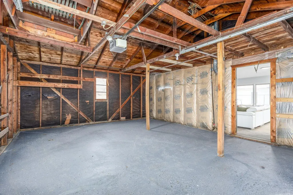 3168 Herbell Drive Waterford Charter Township MI 48328