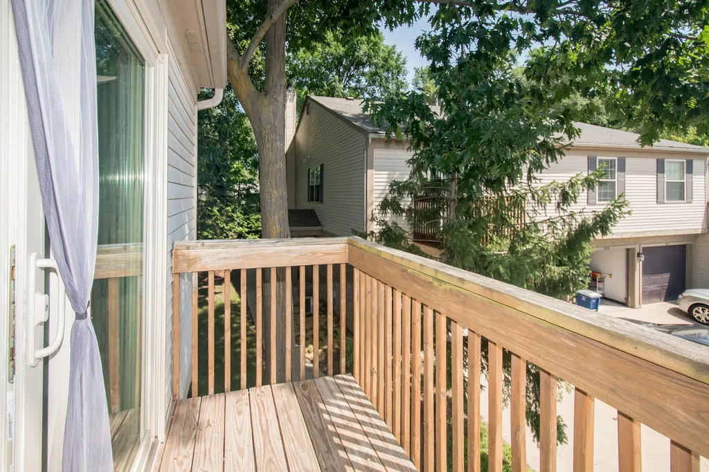 3007 Forest Creek Court Ann Arbor City MI 48108
