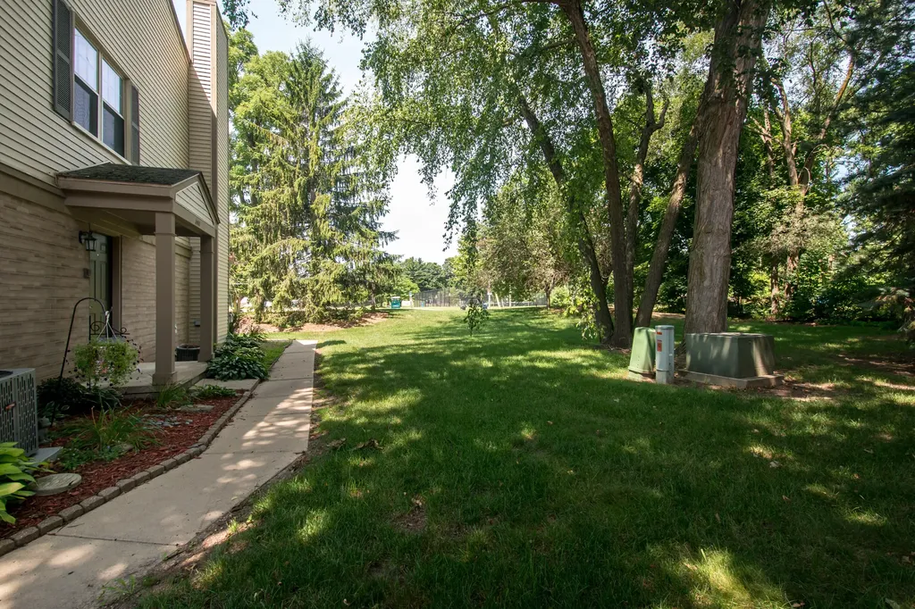 3007 Forest Creek Court Ann Arbor City MI 48108