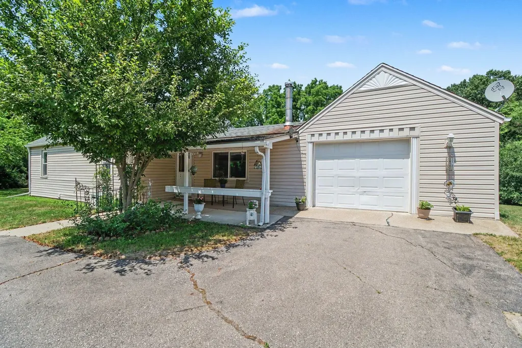 5062 Tyrone Street Ypsilanti Charter Township MI 48197