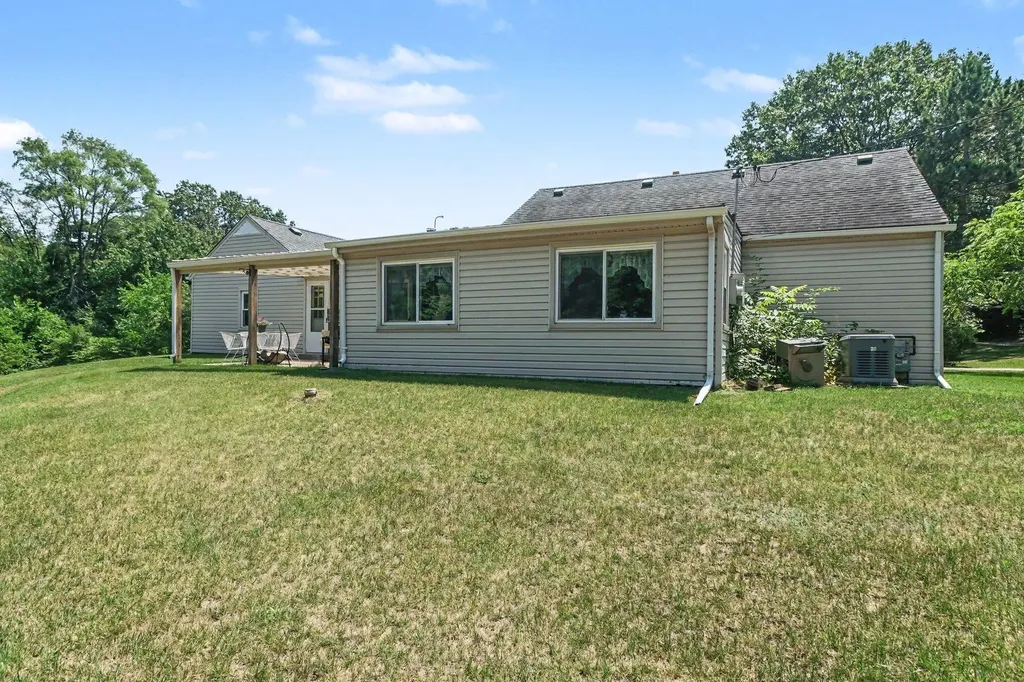 5062 Tyrone Street Ypsilanti Charter Township MI 48197