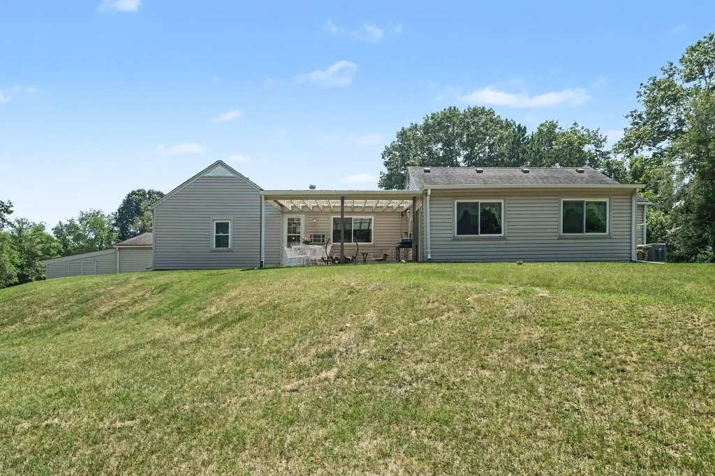 5062 Tyrone Street Ypsilanti Charter Township MI 48197
