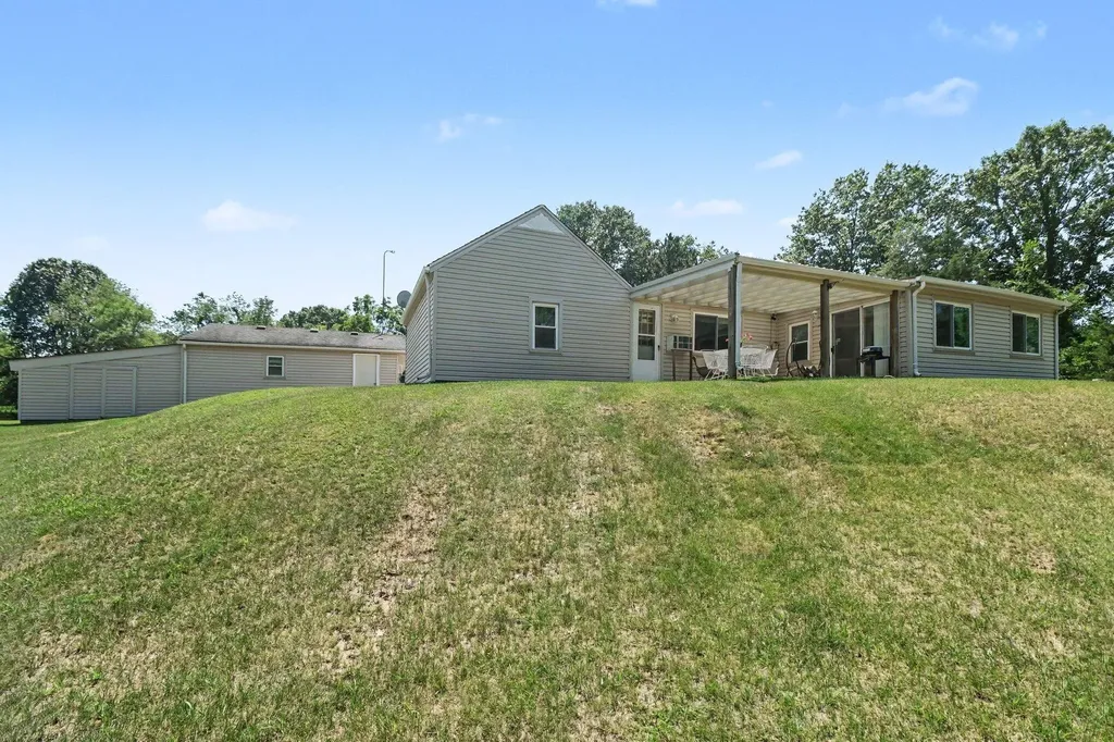 5062 Tyrone Street Ypsilanti Charter Township MI 48197