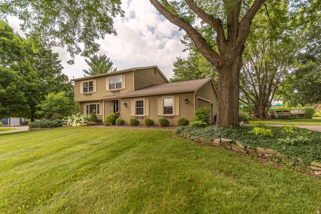 2896 Sitka Court Lodi Township MI 48103