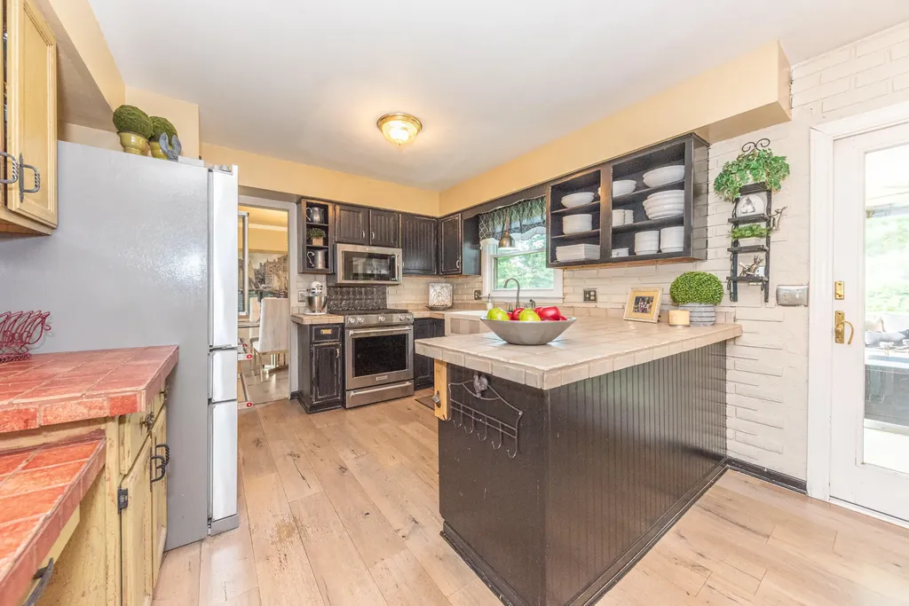 2896 Sitka Court Lodi Township MI 48103