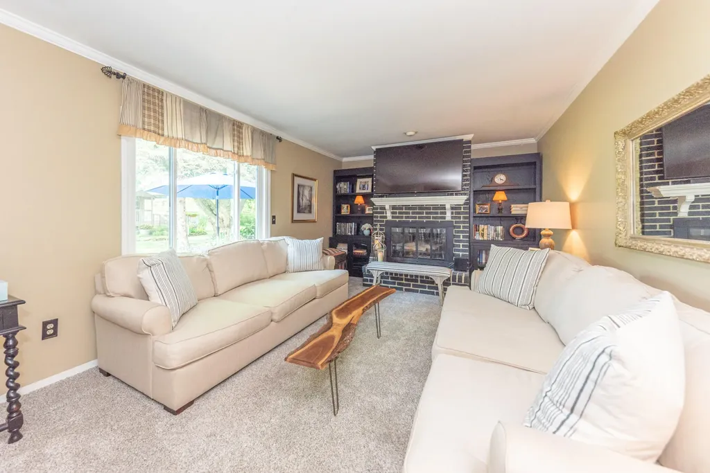 2896 Sitka Court Lodi Township MI 48103