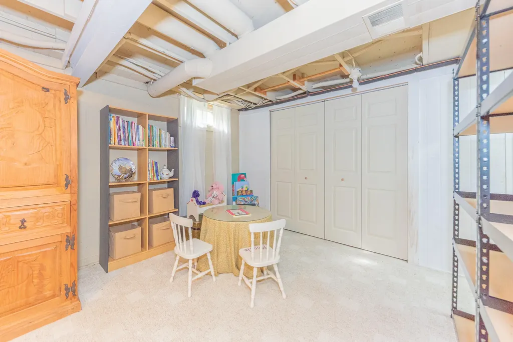 2896 Sitka Court Lodi Township MI 48103