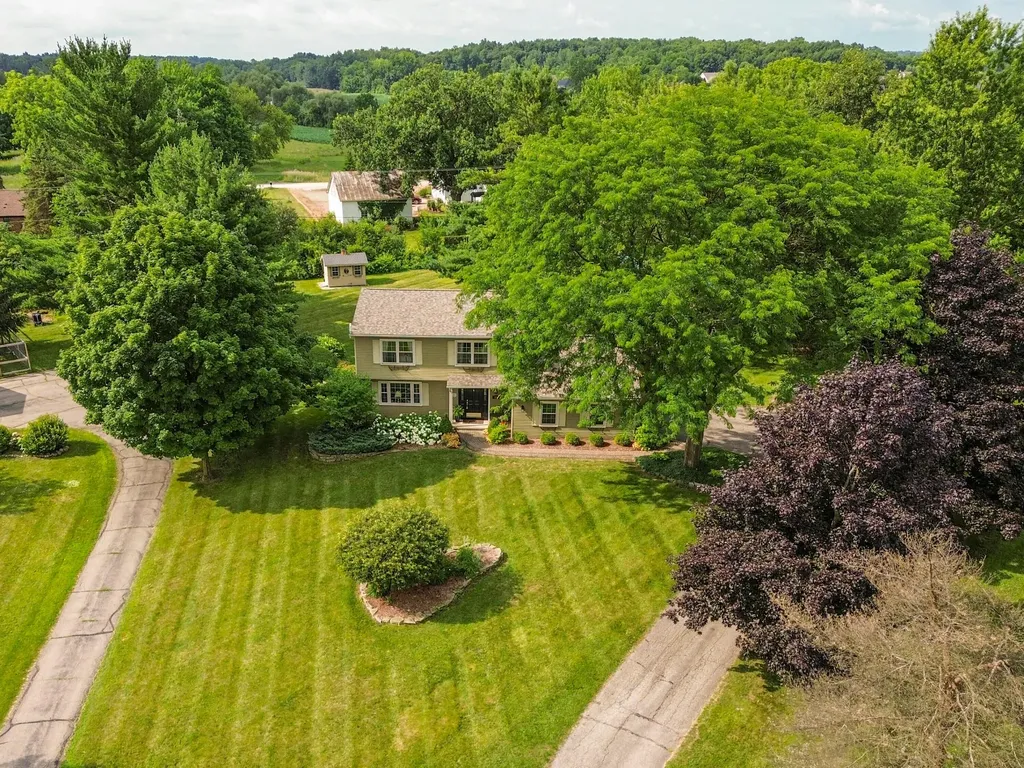 2896 Sitka Court Lodi Township MI 48103