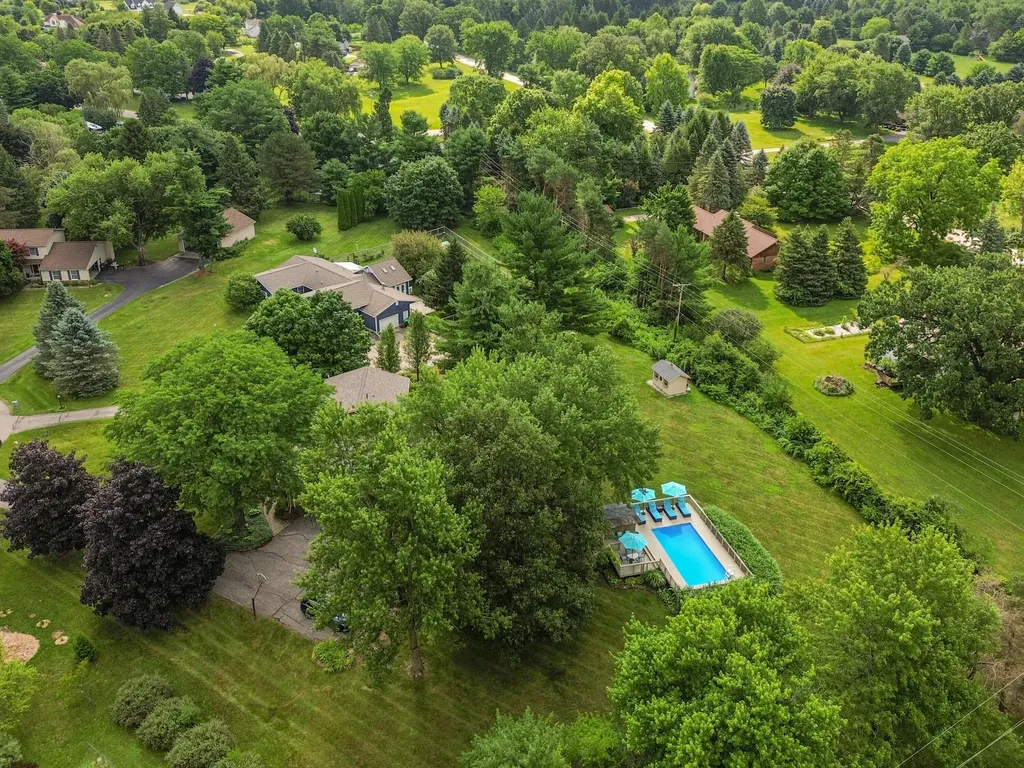 2896 Sitka Court Lodi Township MI 48103