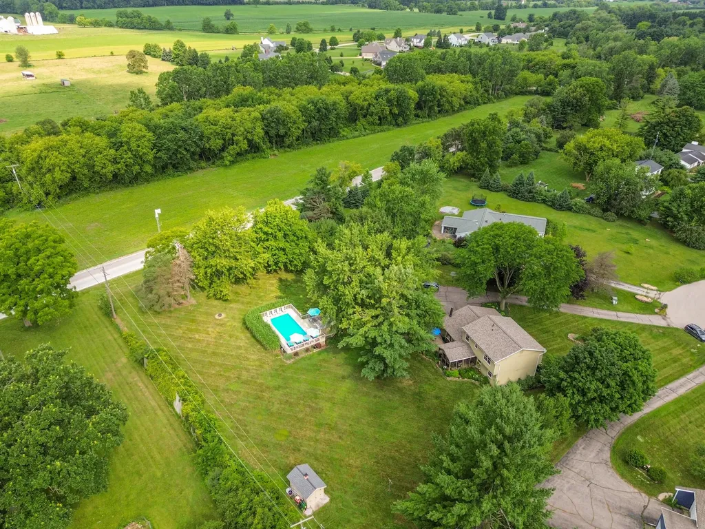 2896 Sitka Court Lodi Township MI 48103