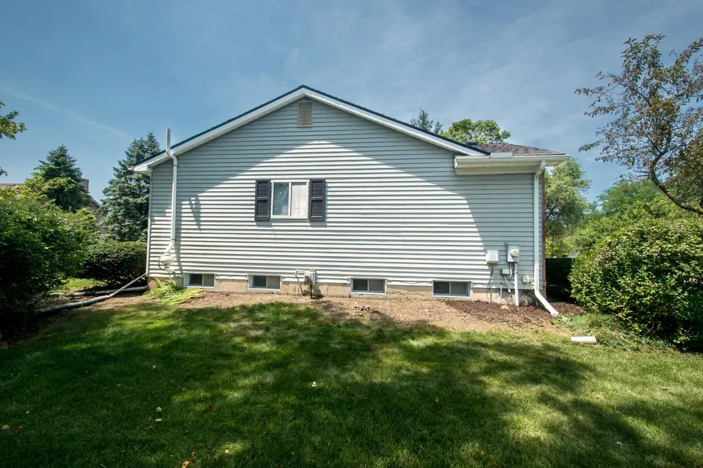 6595 Sauk Trail Pittsfield Charter Township MI 48176