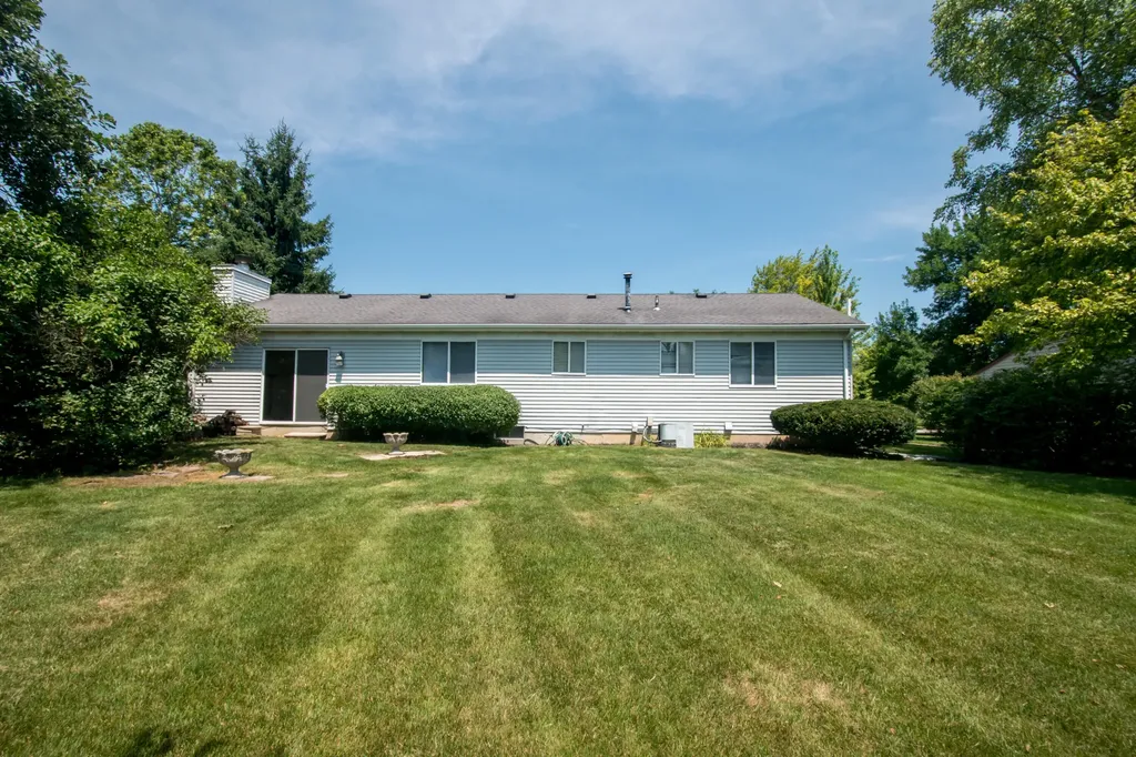 6595 Sauk Trail Pittsfield Charter Township MI 48176