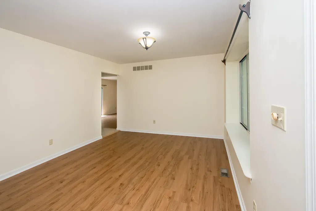 6595 Sauk Trail Pittsfield Charter Township MI 48176