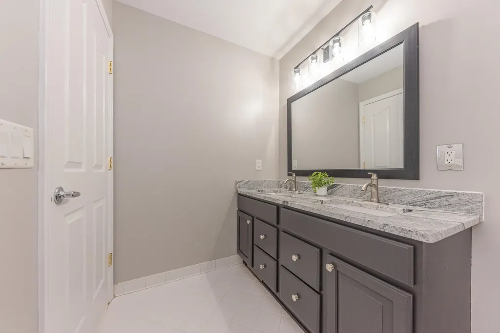 9360 Lexford Way Brighton Township MI 48114