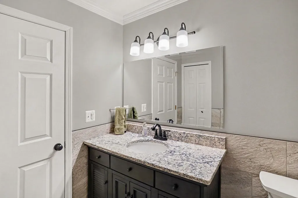 514 Brooks Hollow Court Dundee Village MI 48131