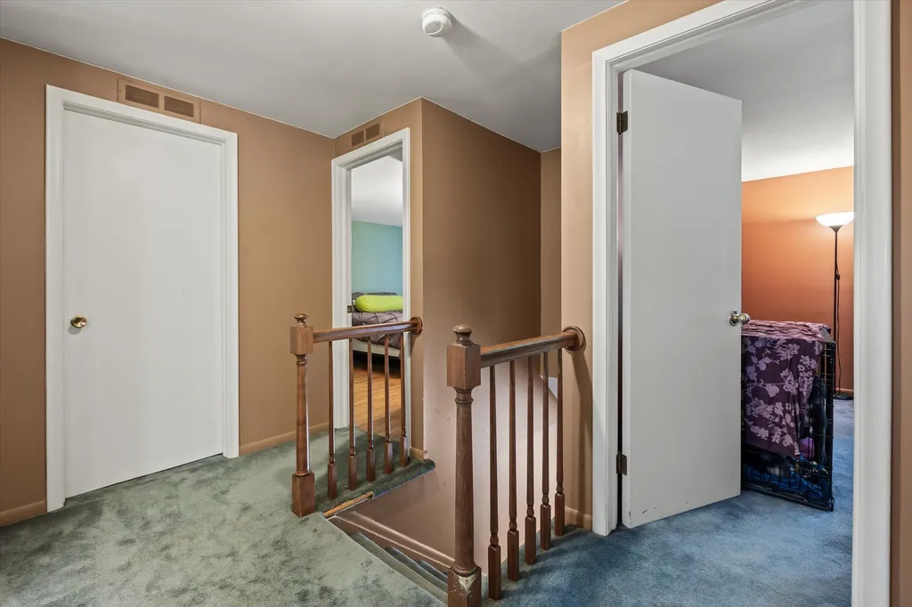 25964 Kilreigh Drive Farmington Hills City MI 48336