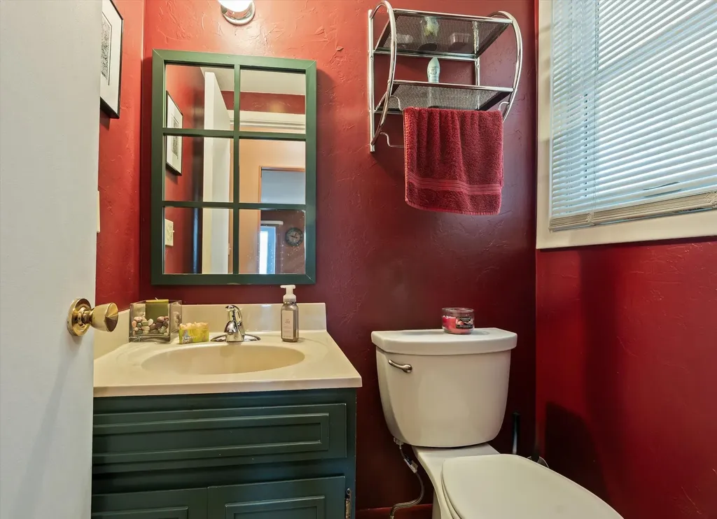 25964 Kilreigh Drive Farmington Hills City MI 48336