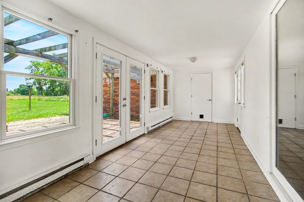 510 Willow Road York Charter Township MI 48160