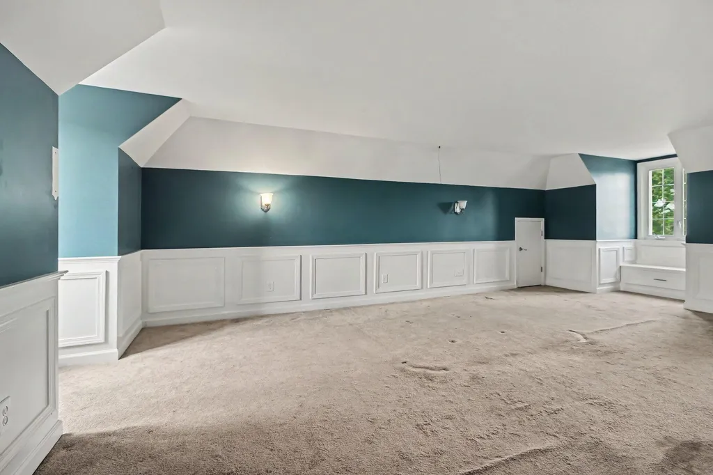 510 Willow Road York Charter Township MI 48160