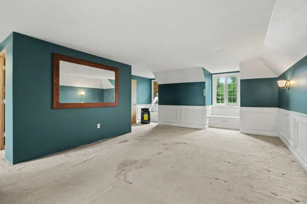 510 Willow Road York Charter Township MI 48160