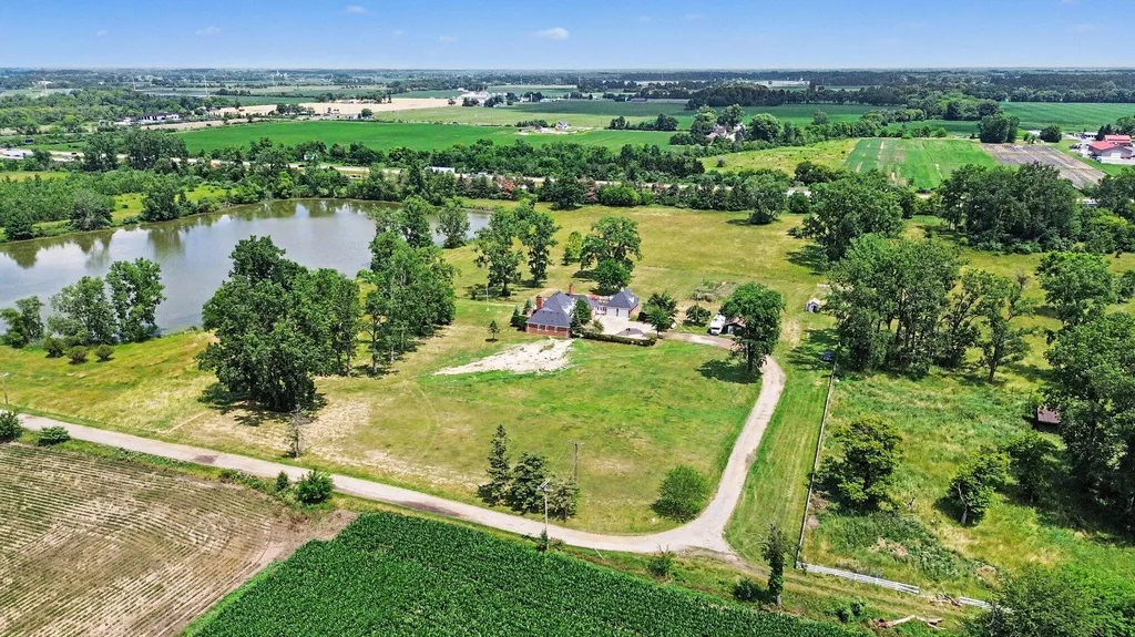 510 Willow Road York Charter Township MI 48160