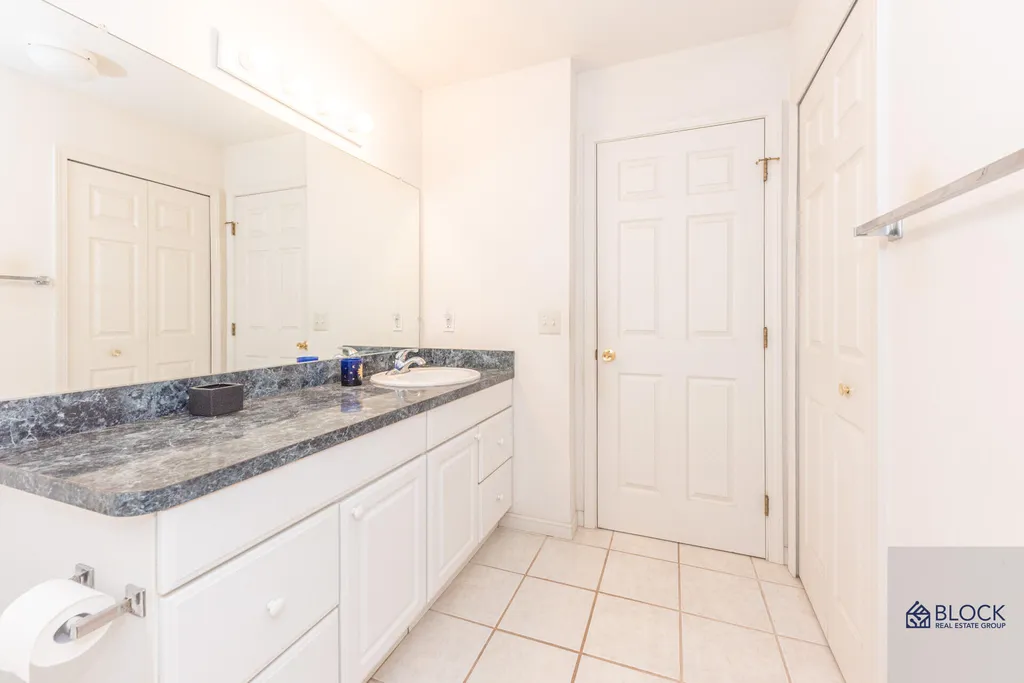 4164 Boulder Pond Drive Pittsfield Charter Township MI 48108