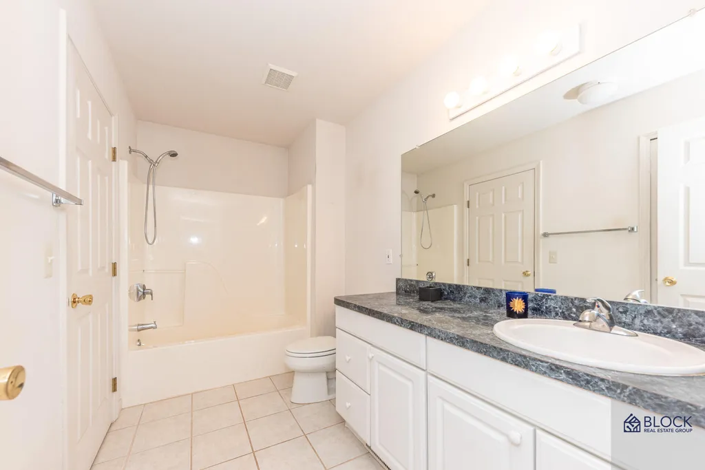 4164 Boulder Pond Drive Pittsfield Charter Township MI 48108