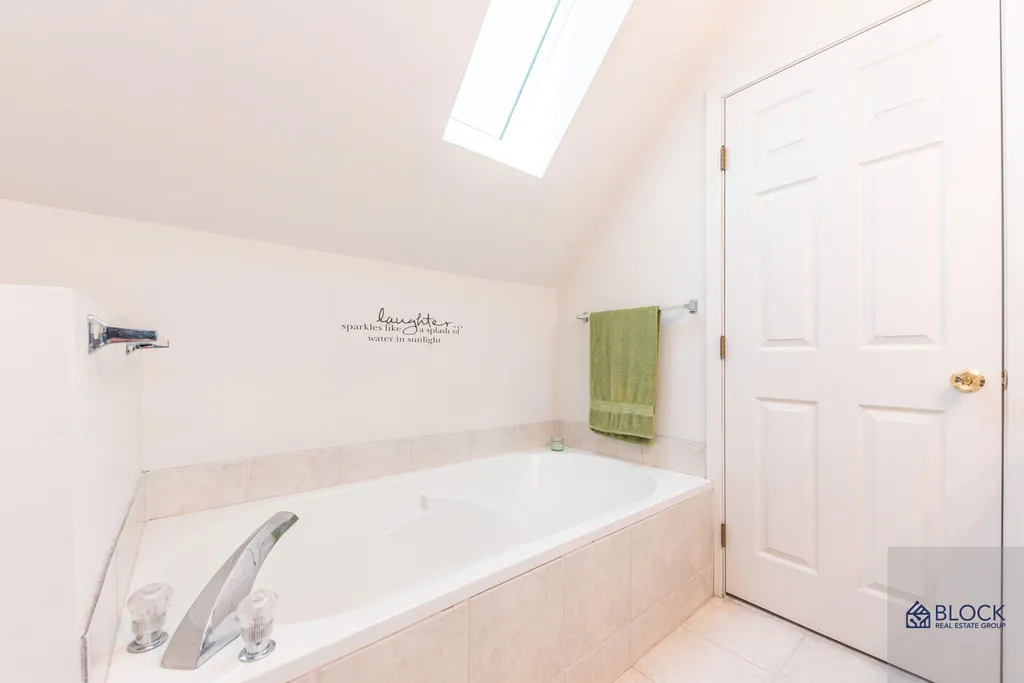 4164 Boulder Pond Drive Pittsfield Charter Township MI 48108